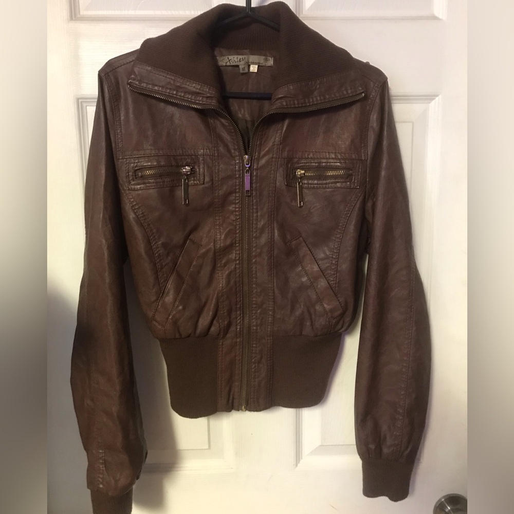 Bomber jacket
